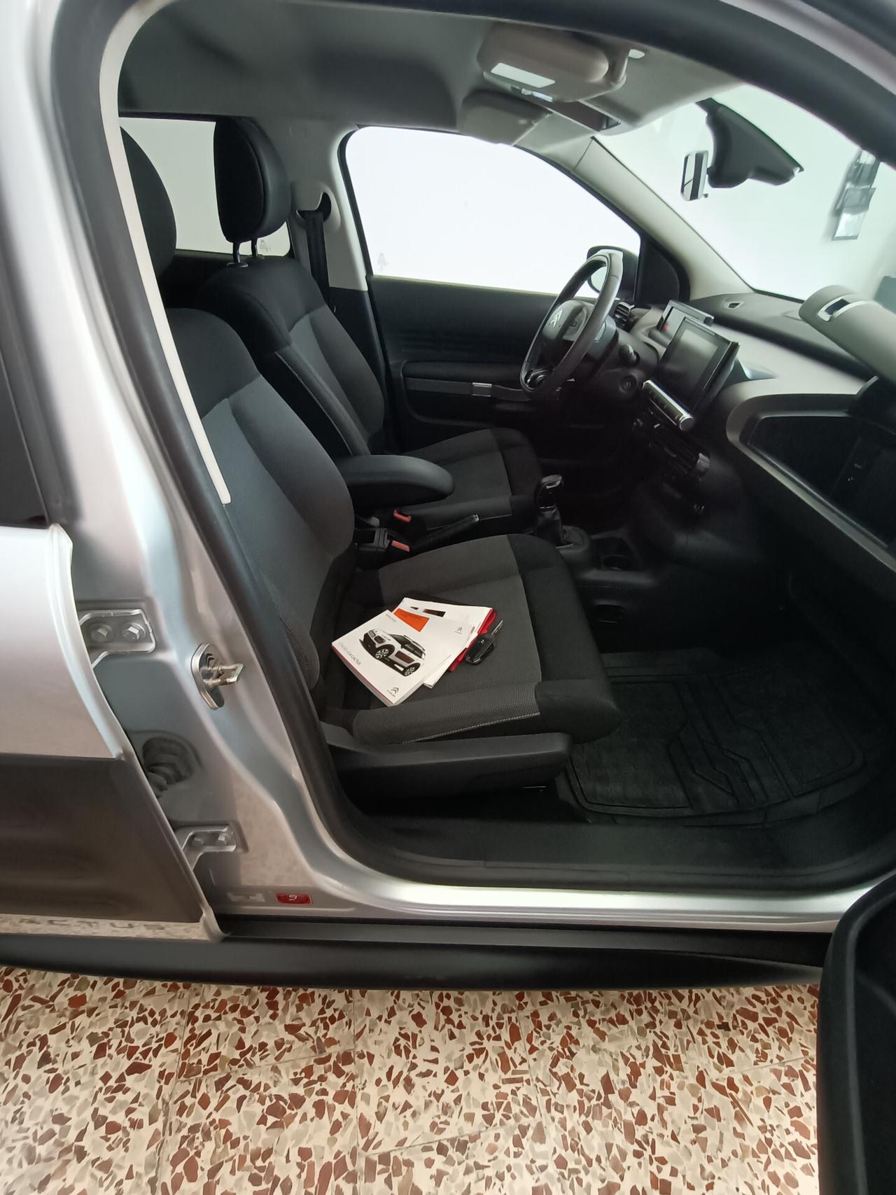 Citroen C4 Cactus BlueHDi 100 Shine