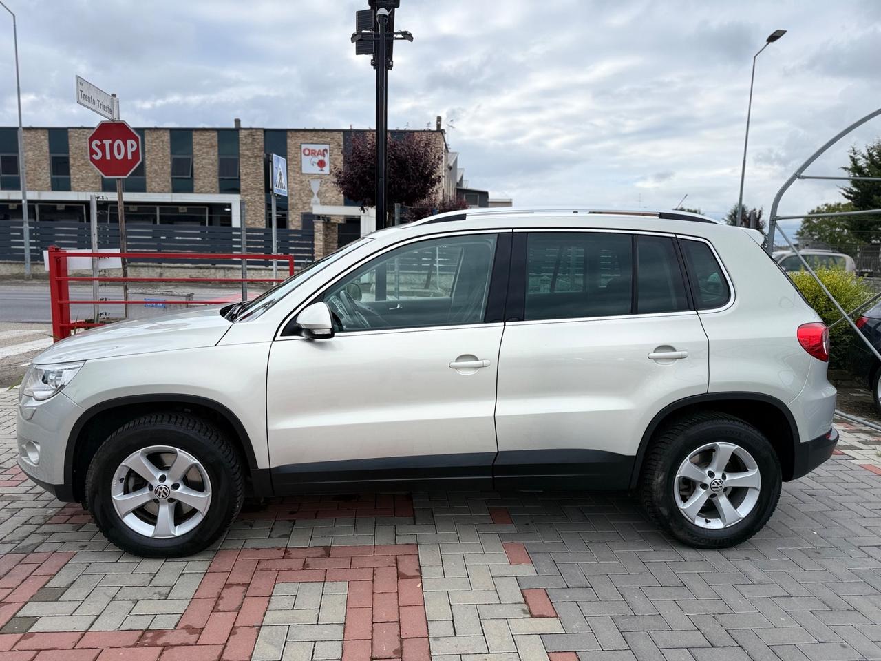 Volkswagen Tiguan 2.0 TDI DPF 4MOTION DSG Sport & Style