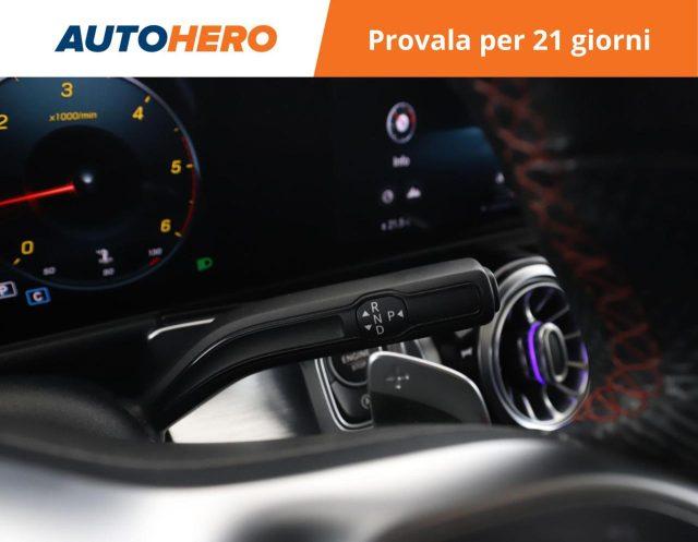 MERCEDES-BENZ GLB 200 d Automatic Sport