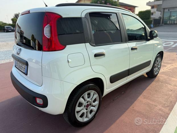 Fiat Panda 0.9 TwinAir Turbo Natural Power Lounge
