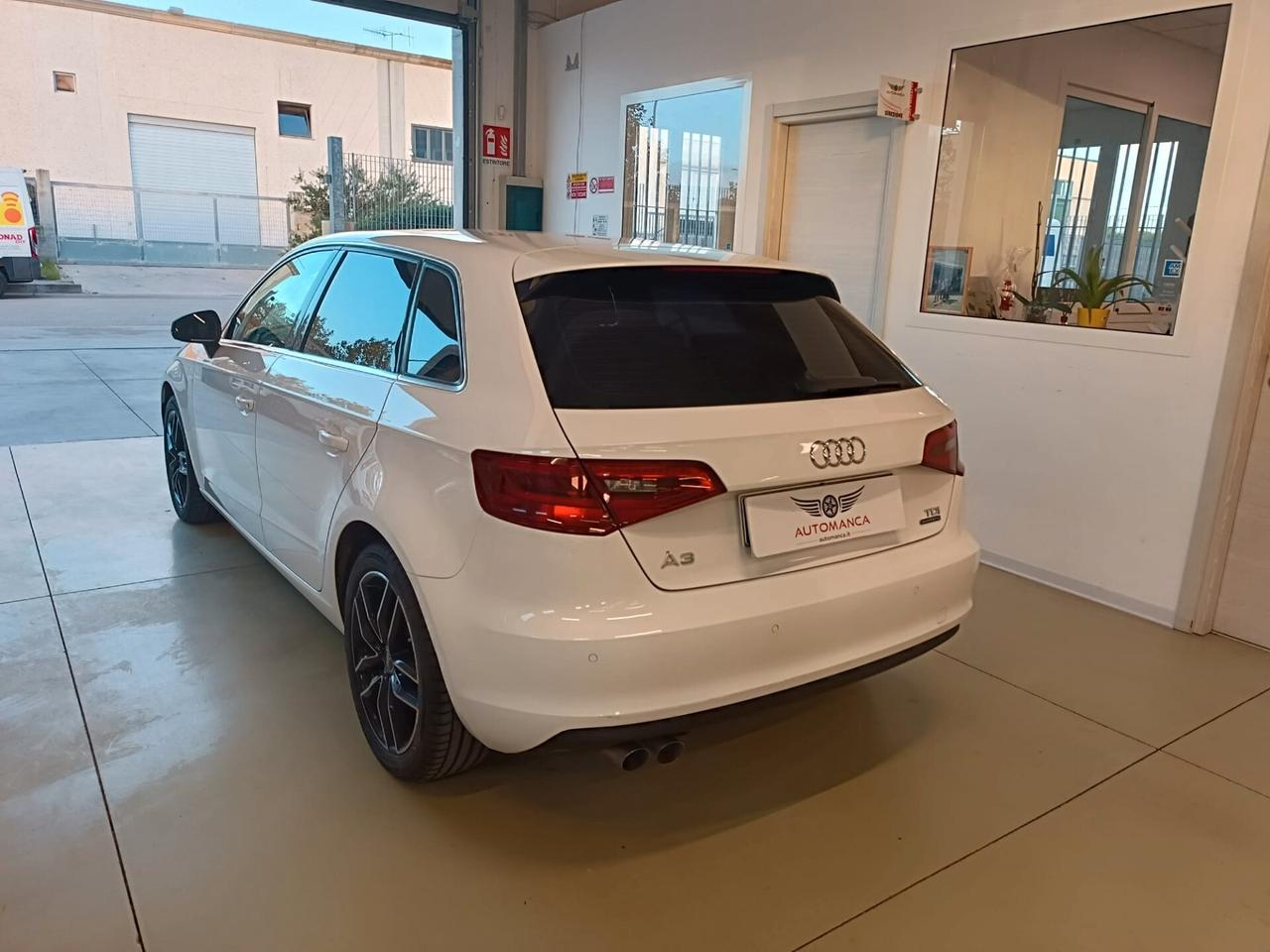 Audi A3 SPB 1.6 TDI clean diesel quattro edition