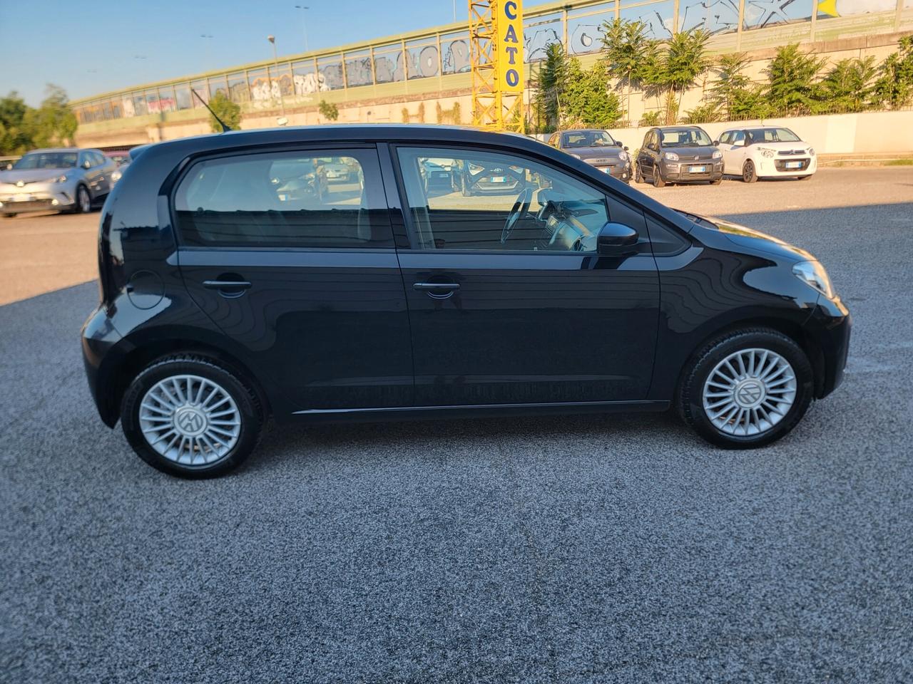 Volkswagen up! 1.0 75 CV 5p. high BlueMotion AUTOMATICA