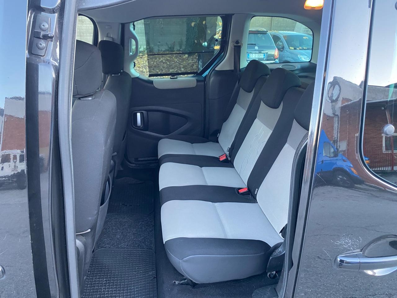 Peugeot Partner Tepee 1.6 HDi 92CV Outdoor