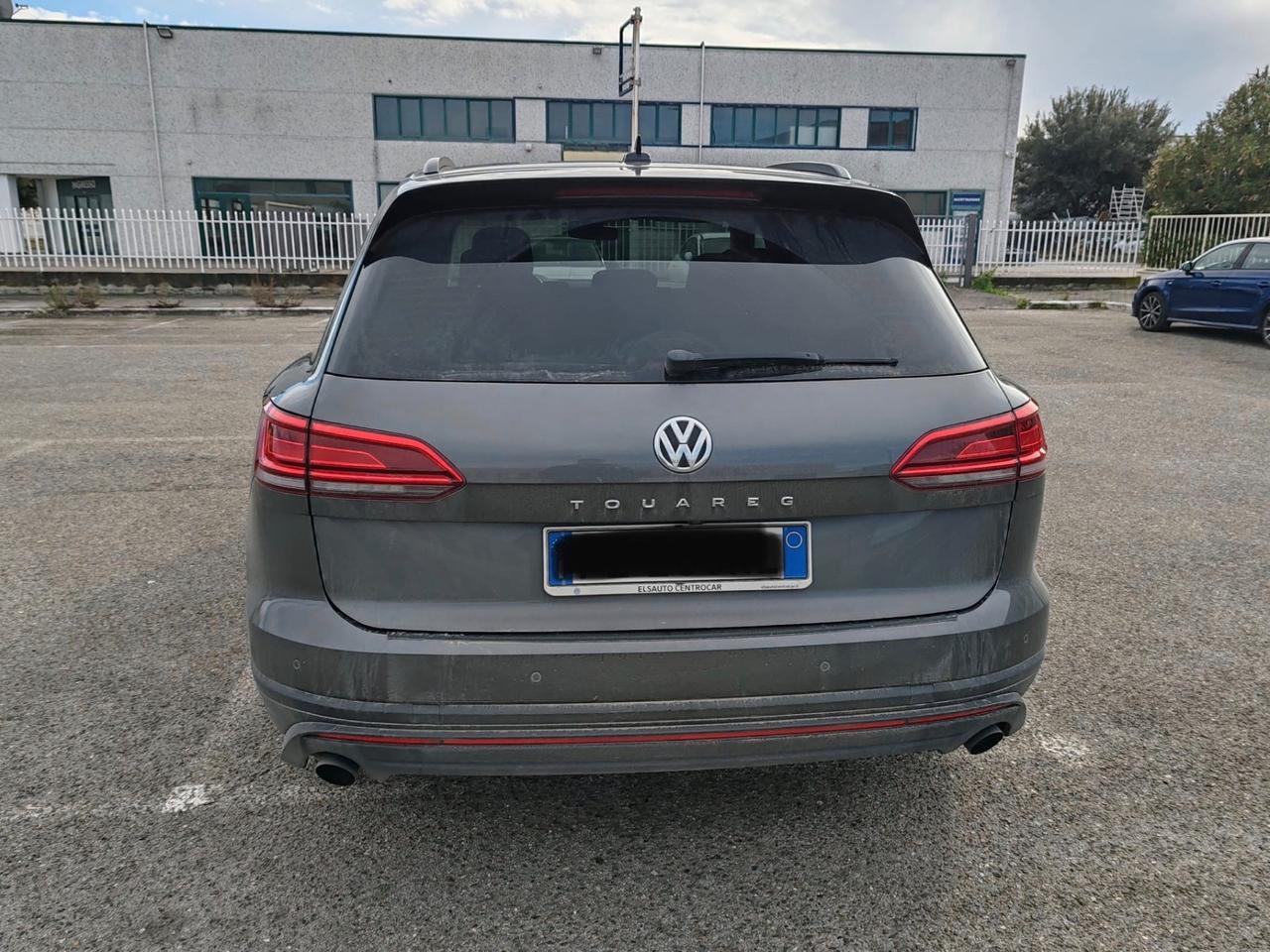 Volkswagen Touareg 3.0 V6 TDI SCR Black Style