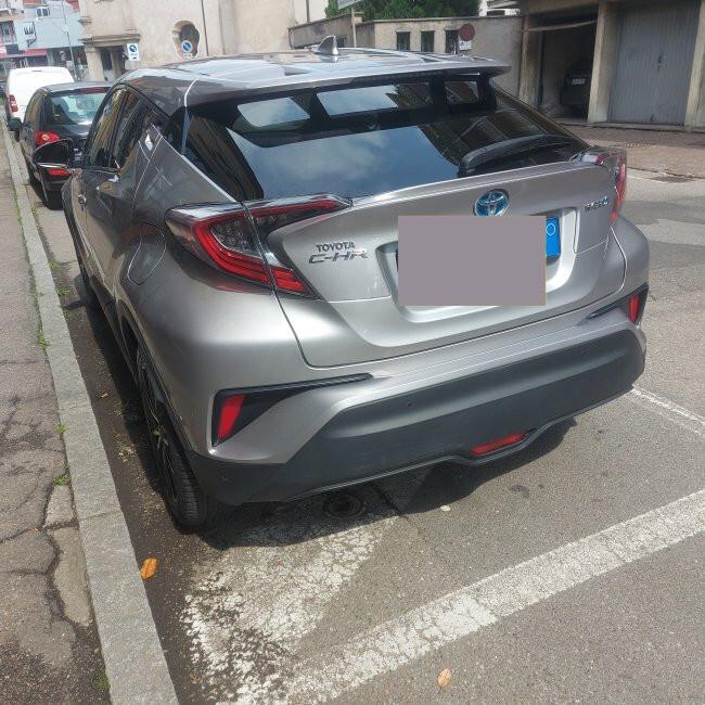 Toyota C-HR 1.8 Hybrid E-CVT Lounge