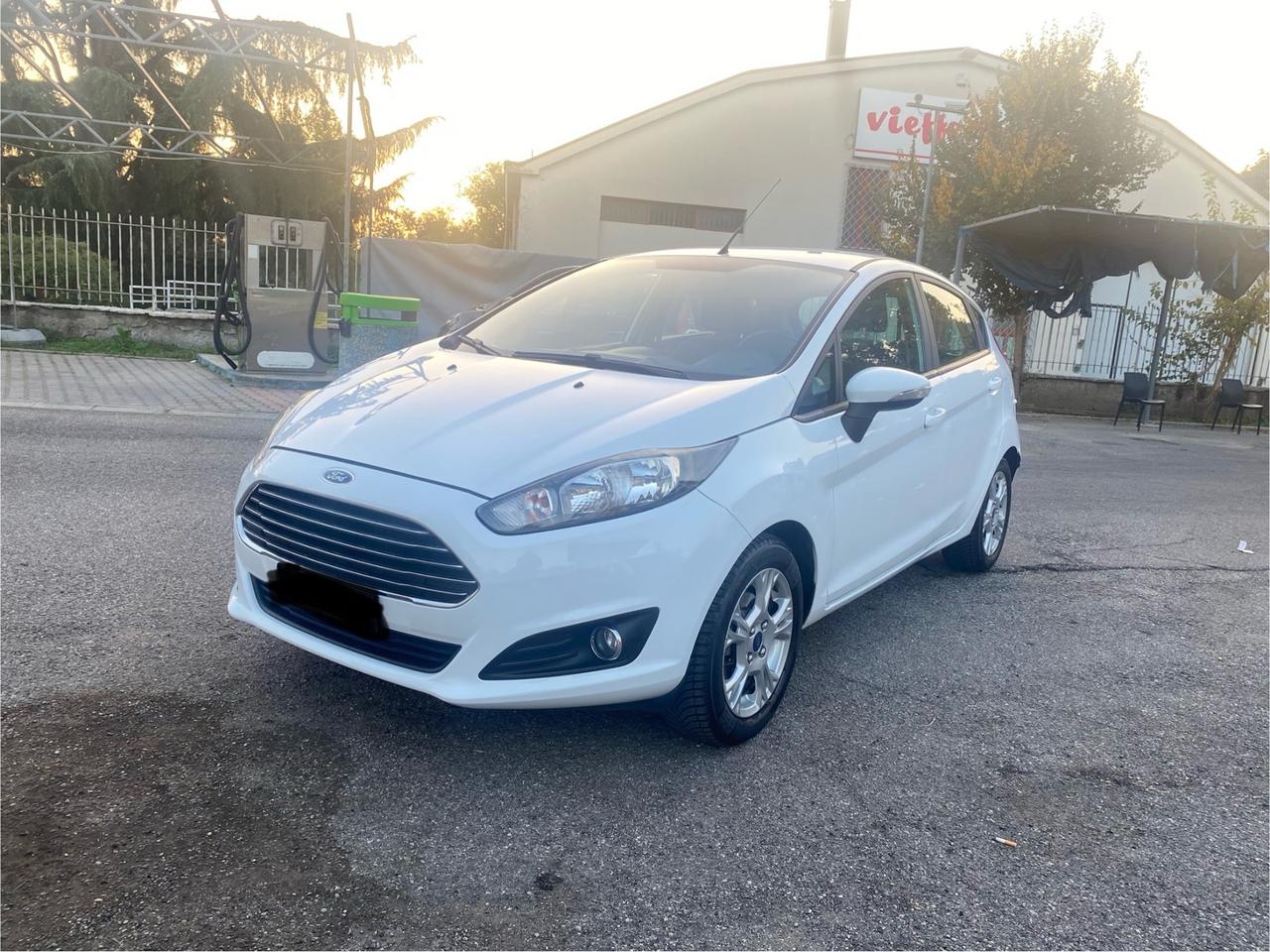 Ford Fiesta 1.5 TDCi 75CV 5 porte