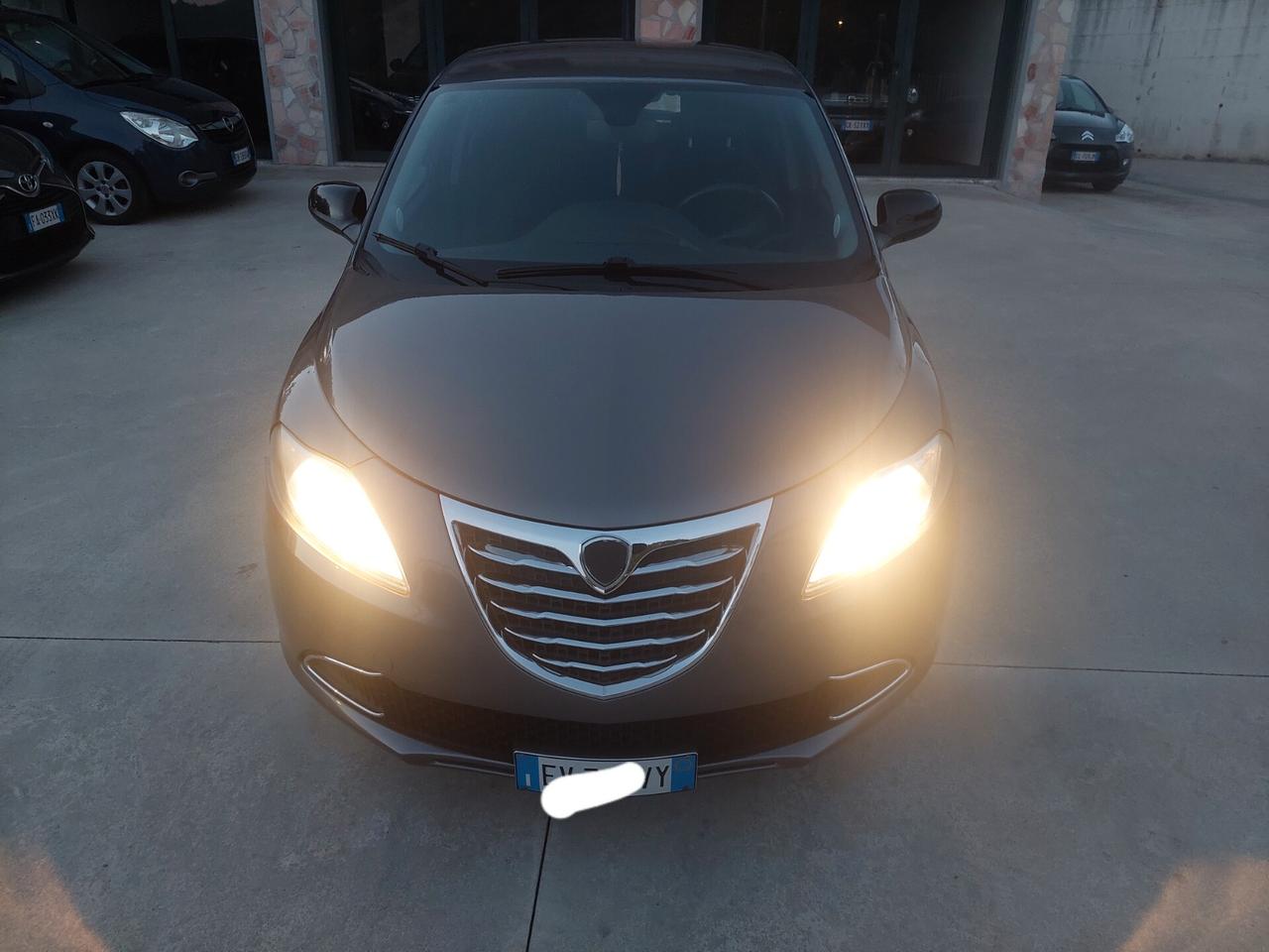 Lancia Ypsilon 1.2 69 CV 5 porte GPL