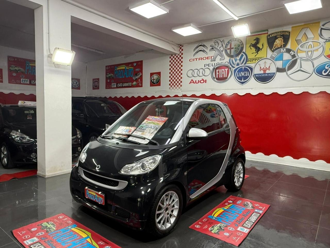 Smart ForTwo 1.0 71cv coupé - 2011