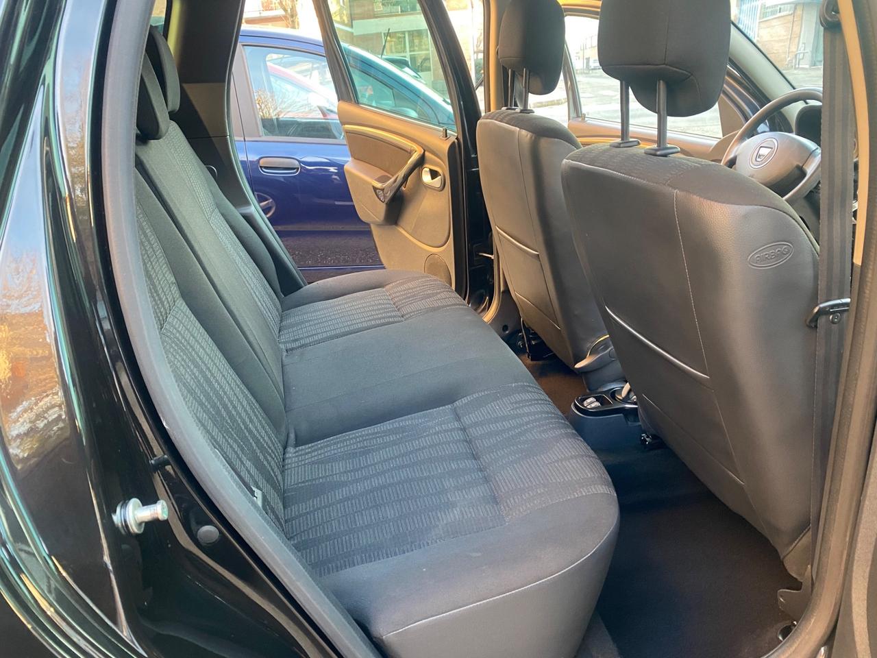 Dacia Duster 1.6 110CV 4x2 Ambiance NEOPATENTATI!!!