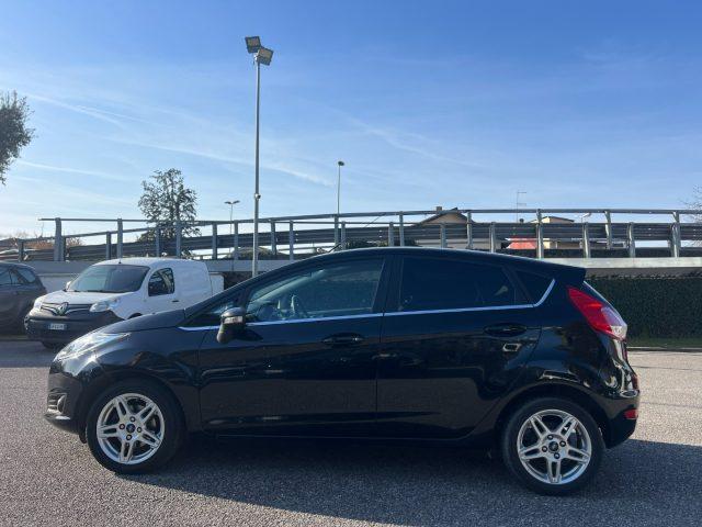 FORD Fiesta 1.4 5p. Bz.- GPL Titanium AUTO PER NEOPATENTATI