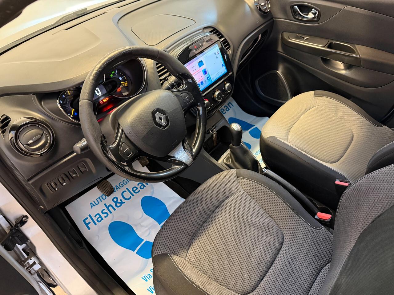 Renault Captur 1.5 90 CV FULL OP DISTRIB TAGLIAND NEOPATENTATI