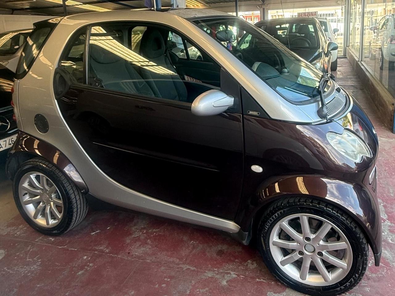 Smart ForTwo 700 coupé pulse (45 kW)