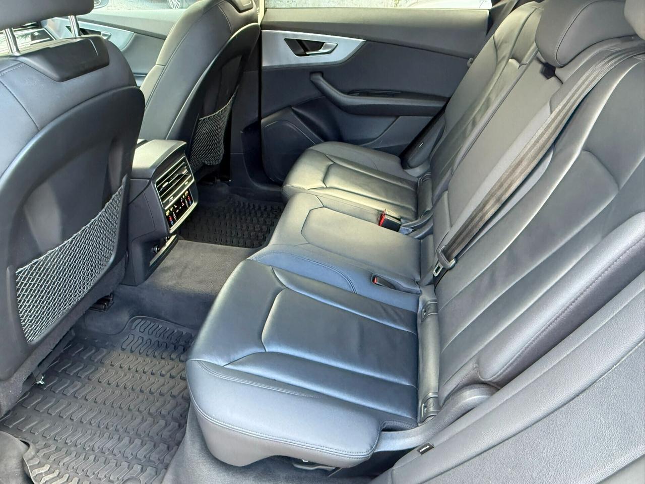 Audi Q8 50 TDI 286 CV quattro tiptronic Sport