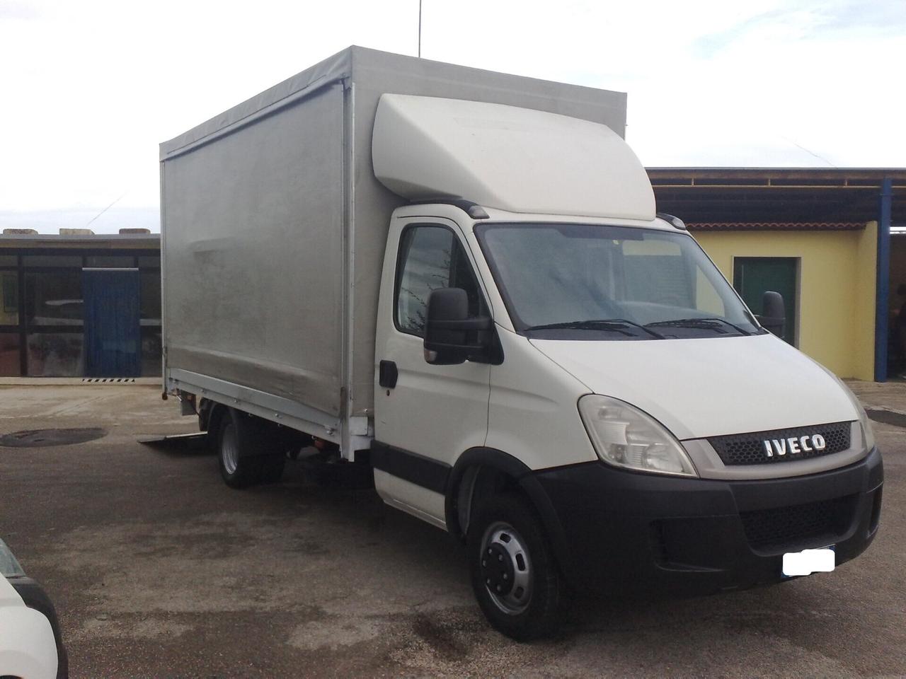 Iveco Daily 35c15 3000cc CENTINATO+SPONDA - 2011