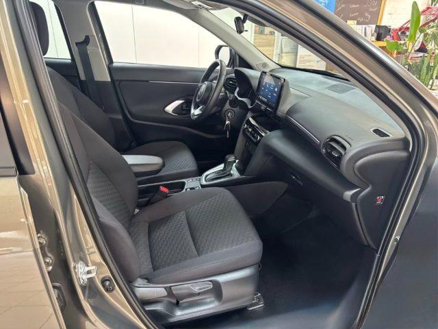 TOYOTA Yaris Cross 1.5 Hybrid 5p. E-CVT Active