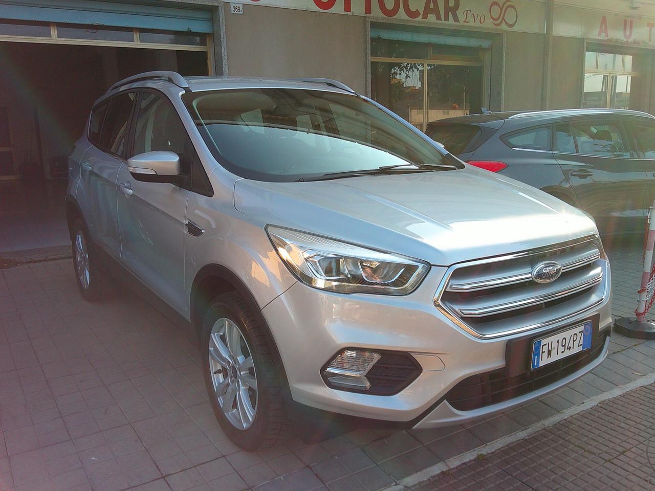 Ford Kuga 2.0 TDCI 150 CV S&S 4WD Powershift Business