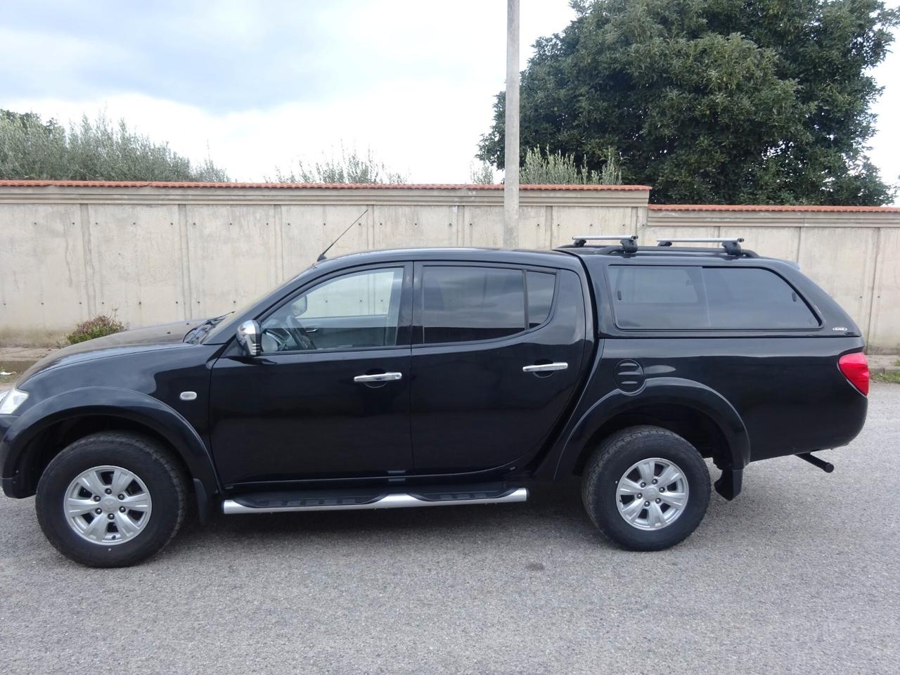 Mitsubishi L 200 PK CASSONATO