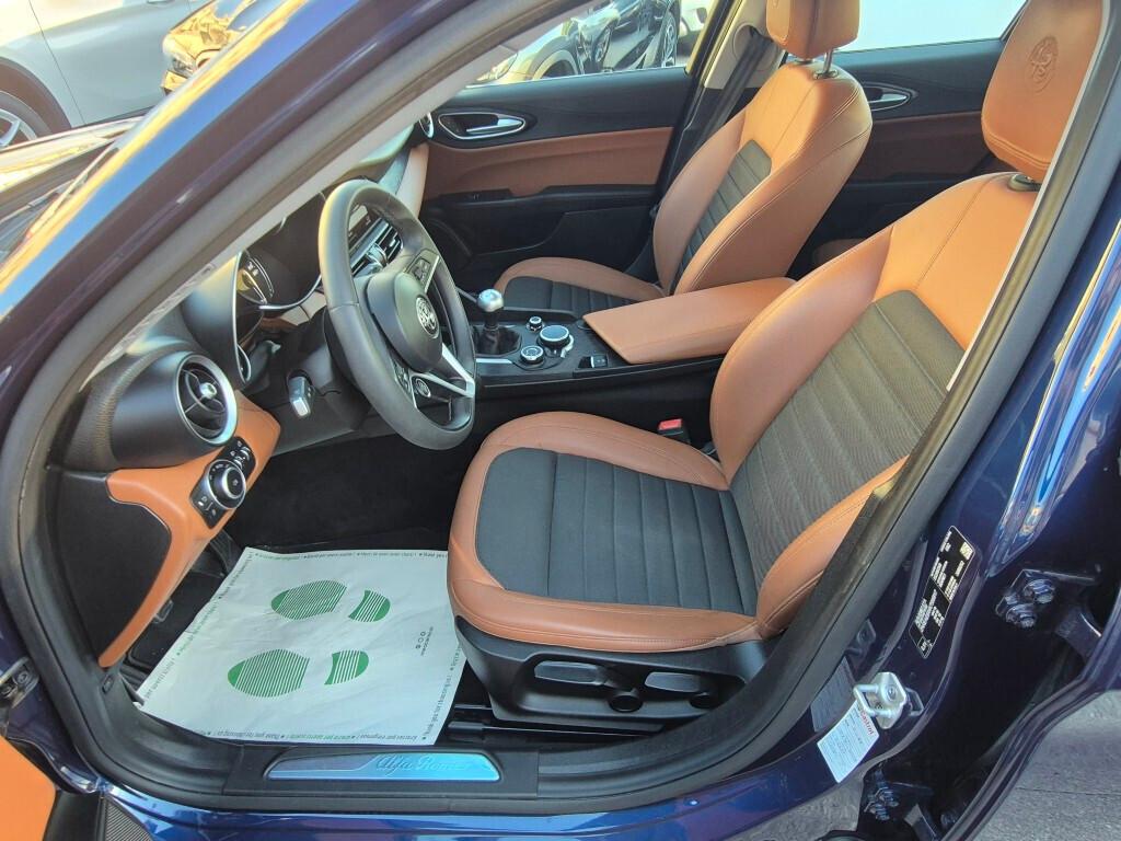 Alfa GIULIA 2.2D 180 CV MANUALE FULL OPT