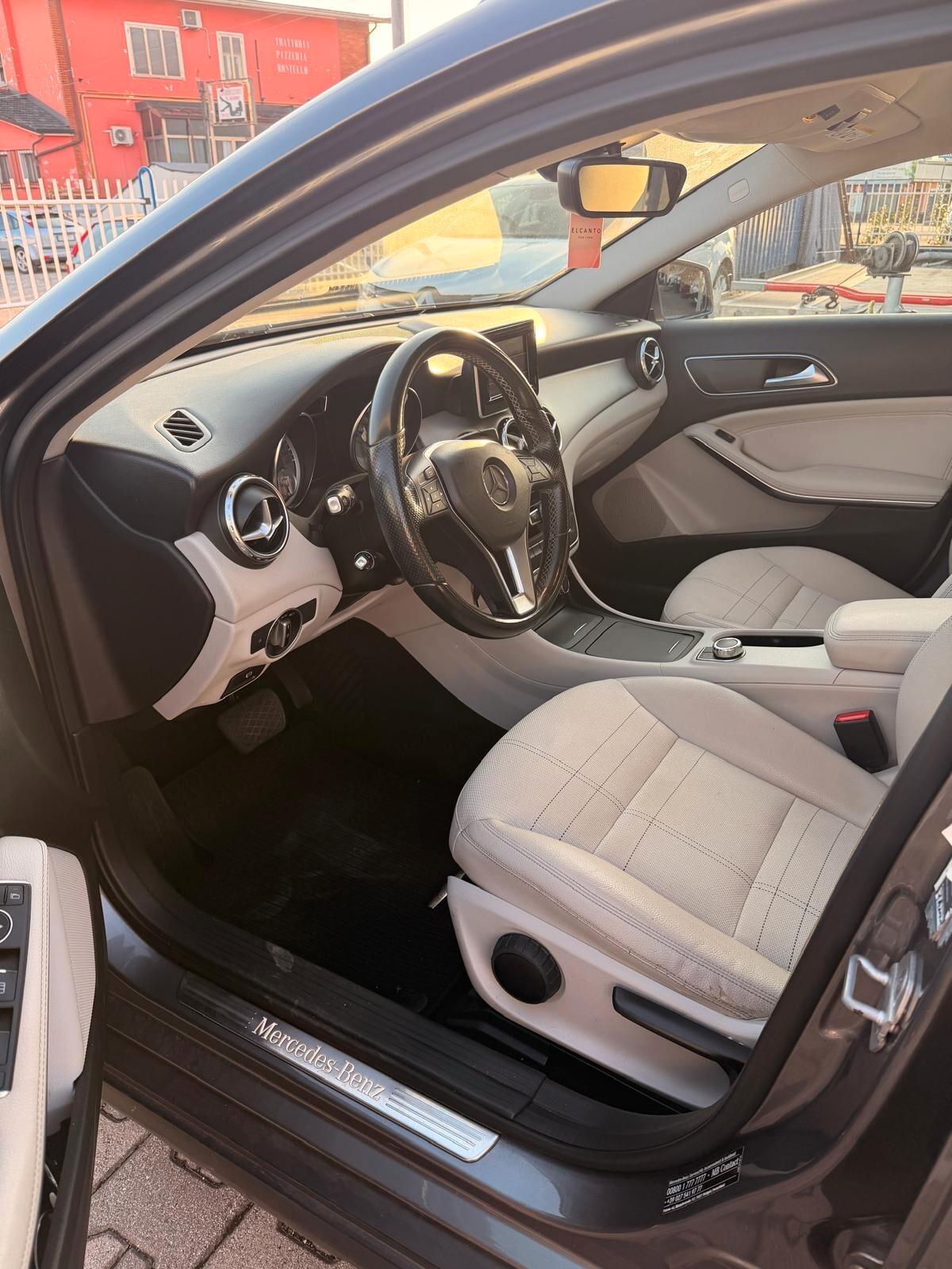 Mercedes-benz GLA 200 CDI Automatic Sport