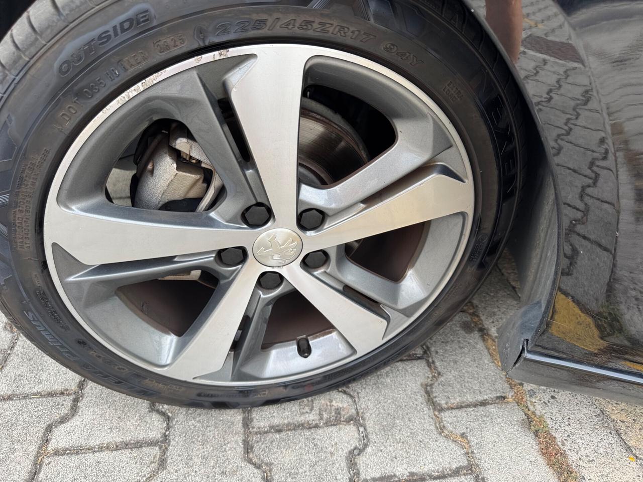 Peugeot 308 BlueHDi 120 S&S Allure automatica euro 6b