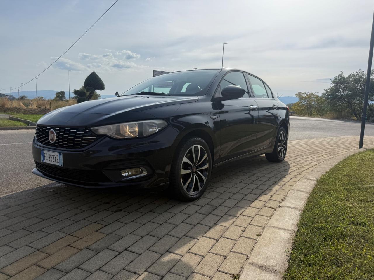 Fiat Tipo 1.6 Mjt 4 porte Opening Edition