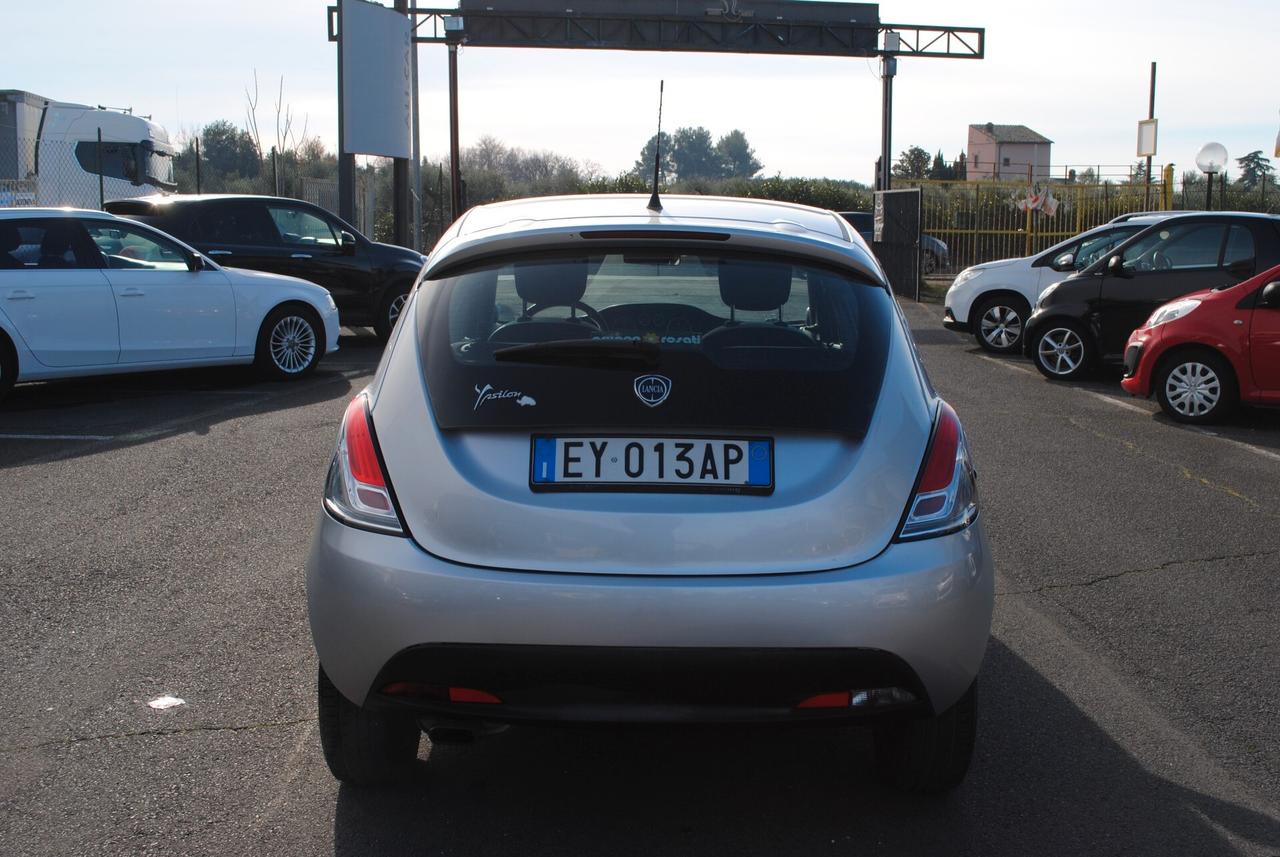LANCIA YPSILON 1.2 69 CV OK NEOPATENTATI