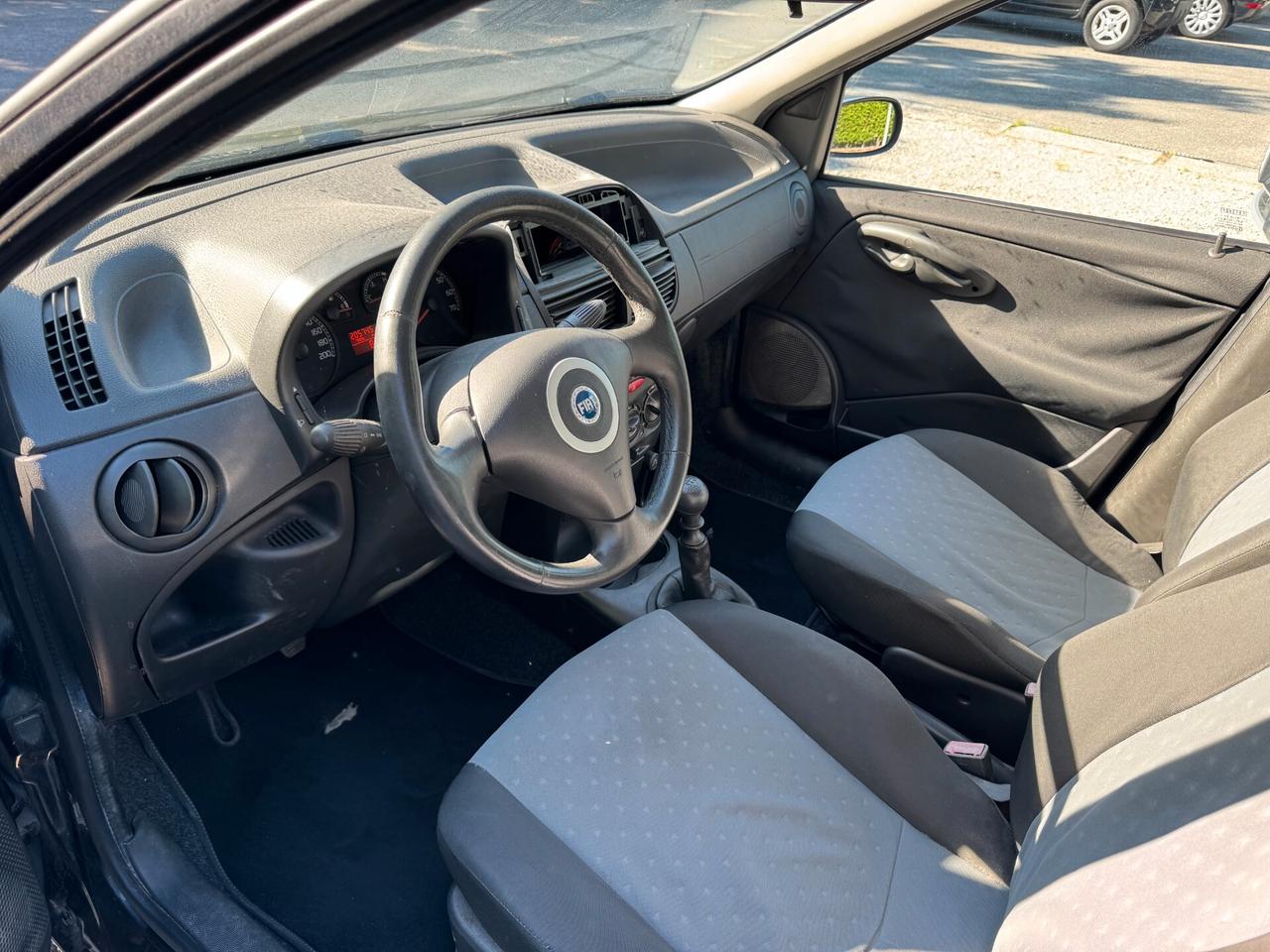 Fiat Punto 1.2i cat 5 porte EL