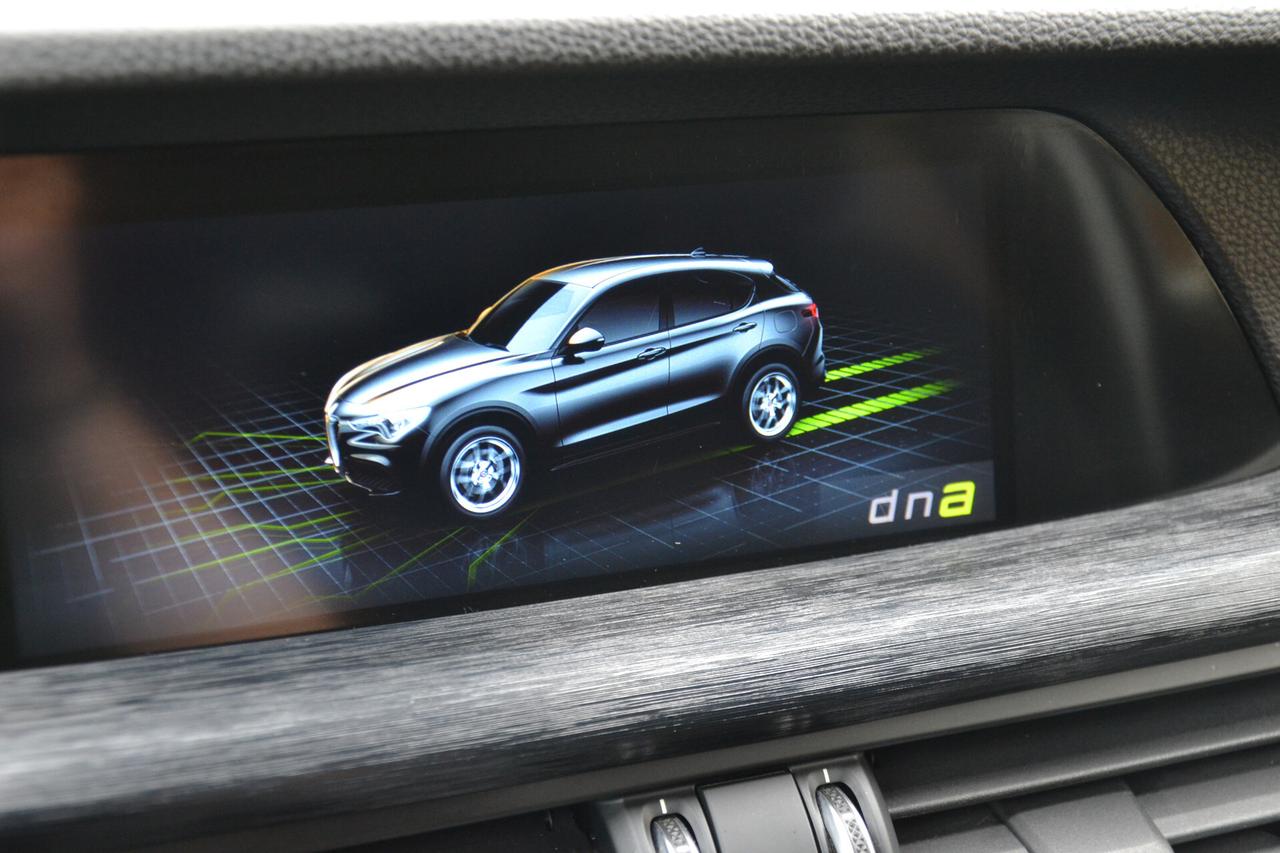 Alfa Romeo Stelvio 2.2 190CV AT8 Q4 **PREZZO REALE**UNIPRO'**