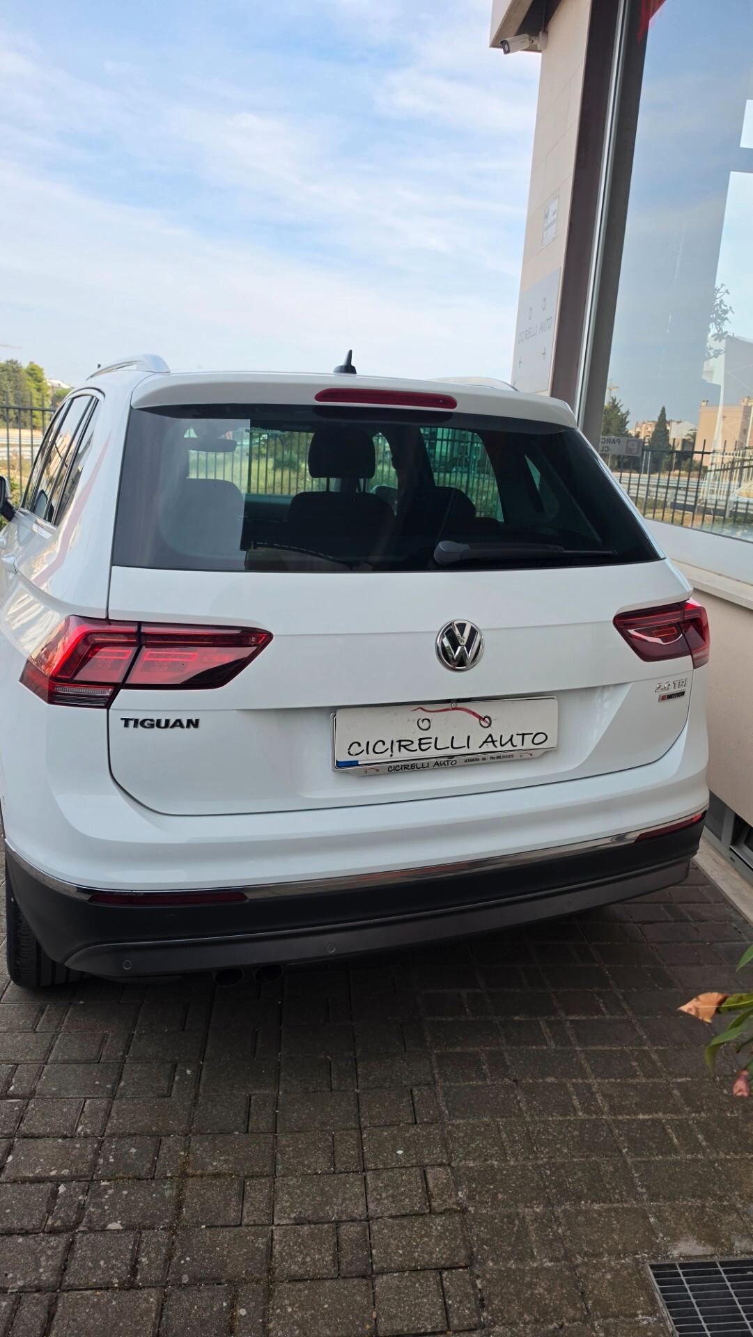 Volkswagen Tiguan 2.0 TDI SCR DSG 4MOTION Executive BMT
