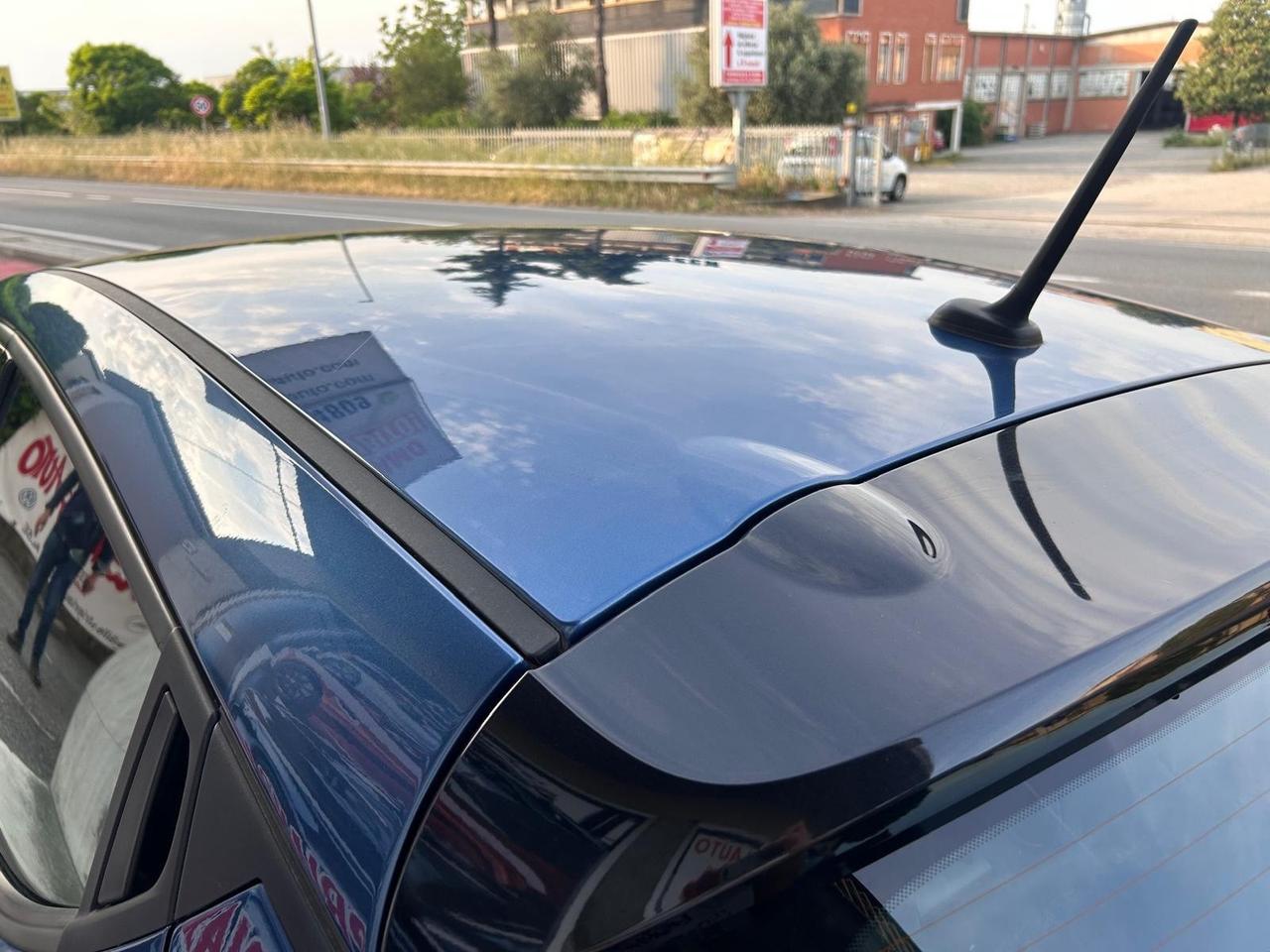 Lancia Ypsilon 1.0 FireFly 5 porte S&S Hybrid Gold