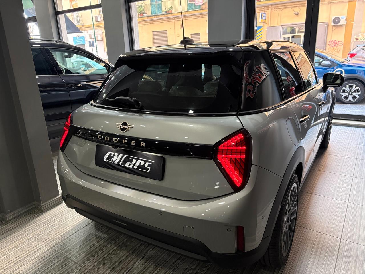 MINI Cooper C 1.5 156cv Automatica Favoured ITALIANA Km0