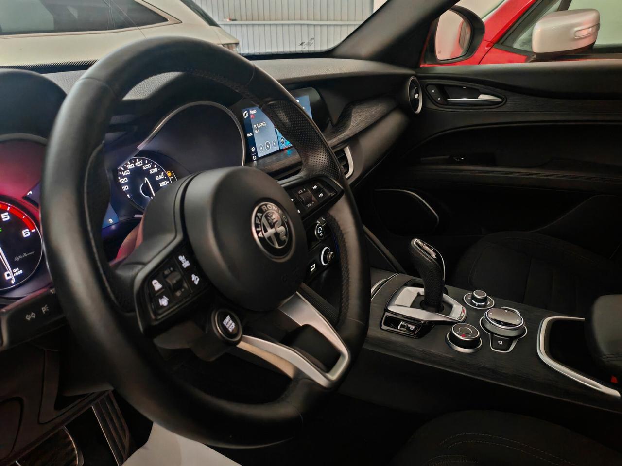 Alfa Romeo Stelvio 2.2 160CV Super Full 2022