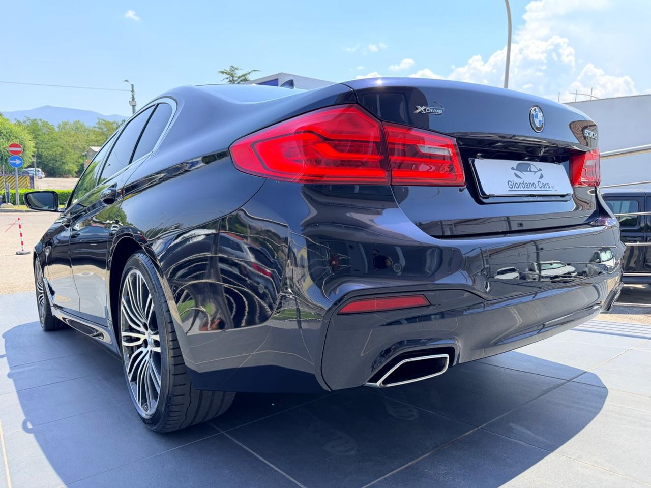Bmw 530d xDrive Msport 249cv uni pro da vetrina