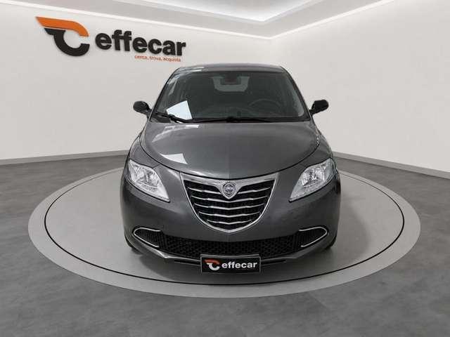 Lancia Ypsilon 1.3 MJT 95 CV 5 porte