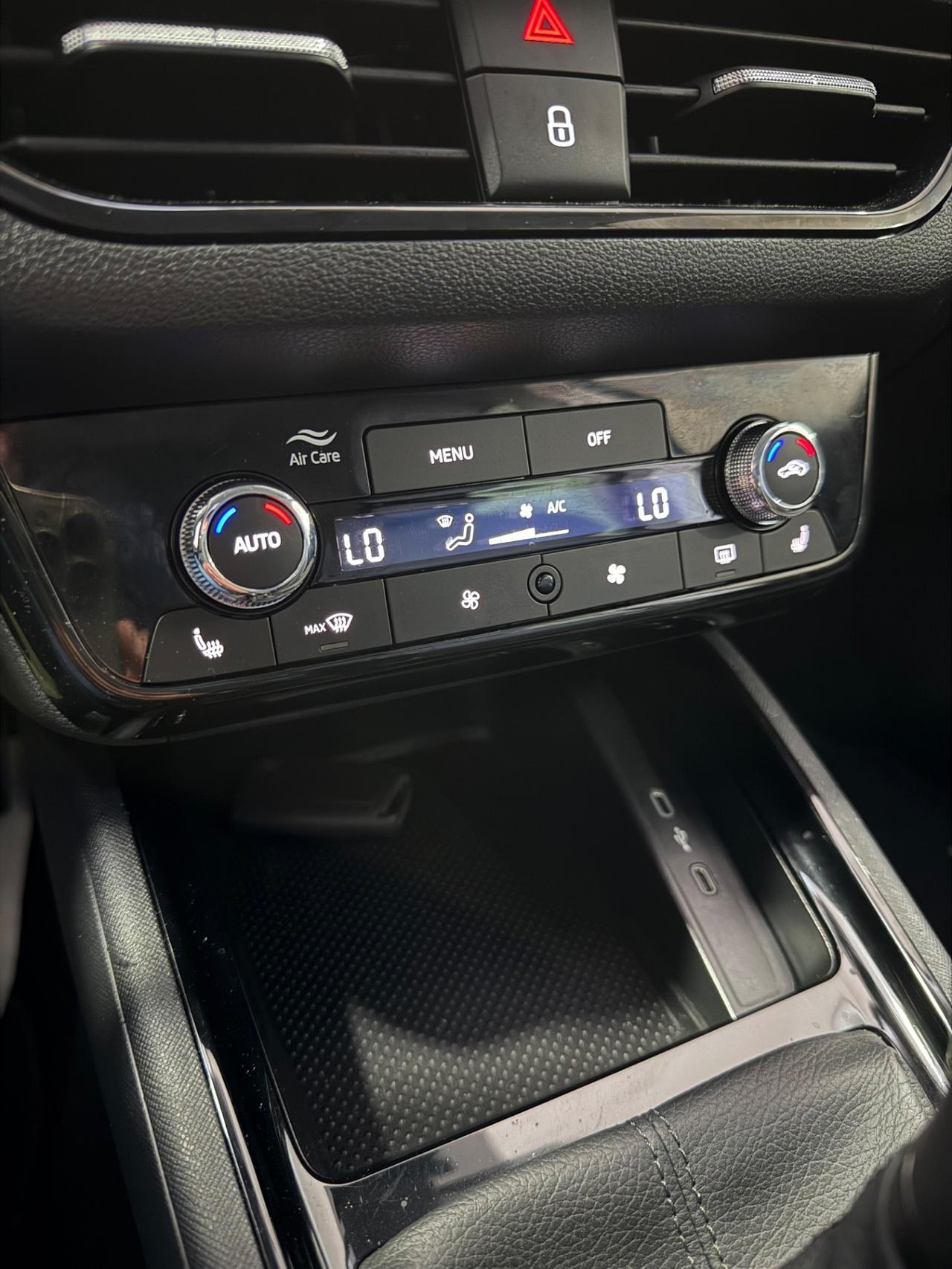 Skoda Kamiq 1.0 TSI Black Dots