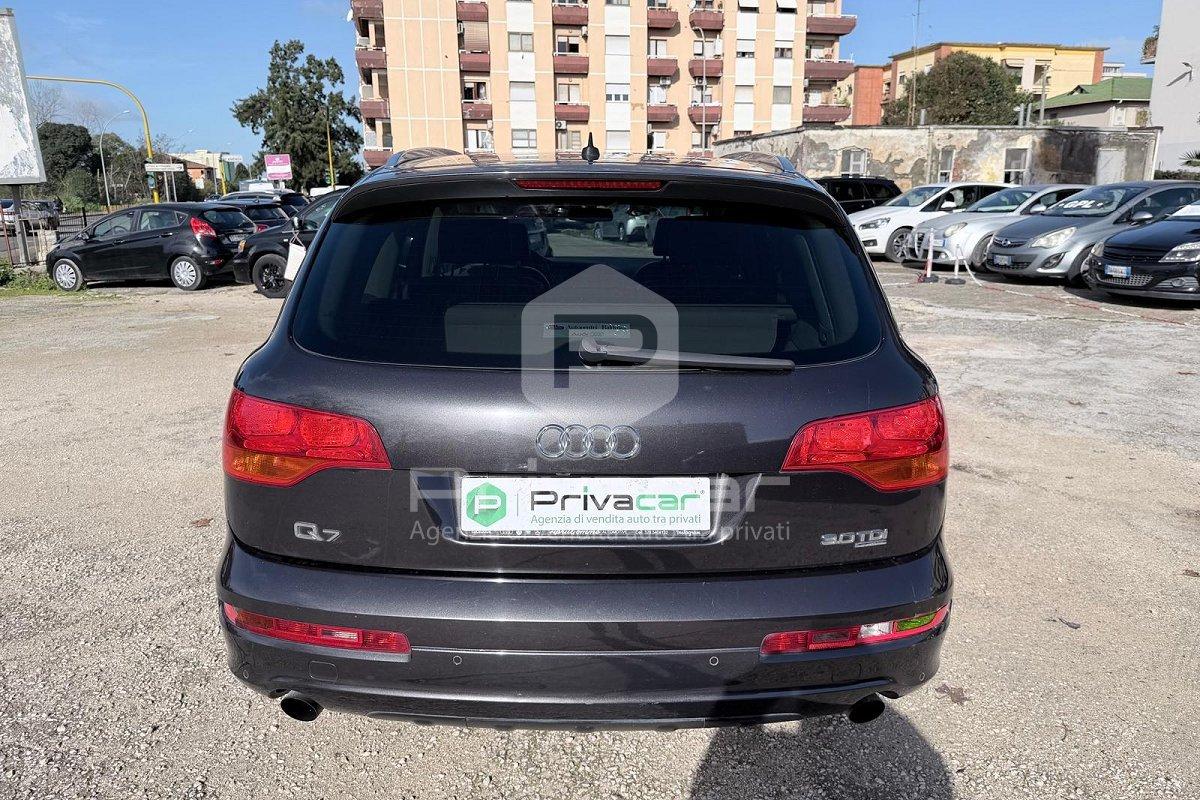 AUDI Q7 3.0 V6 TDI 233CV quattro tiptronic