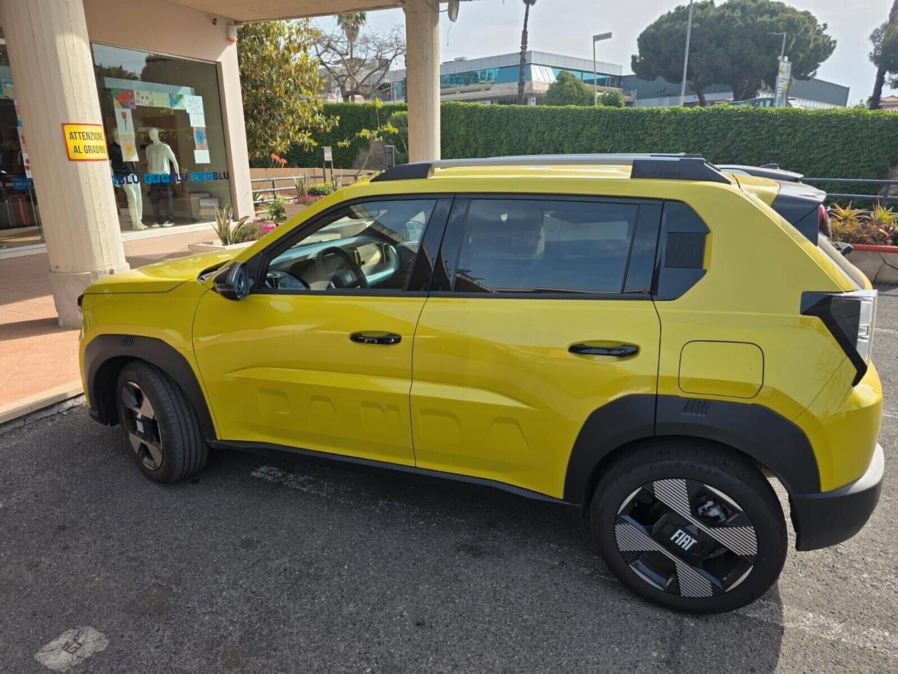 Fiat Grande Panda 1.2 Hybrid 110 CV S&S La Prima