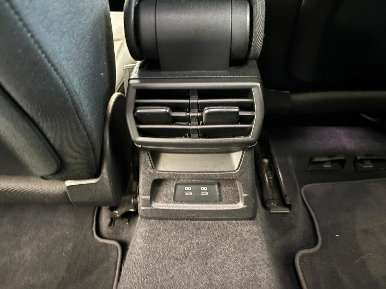 Audi A3 SPB 30 g-tron S tronic Business Advanced