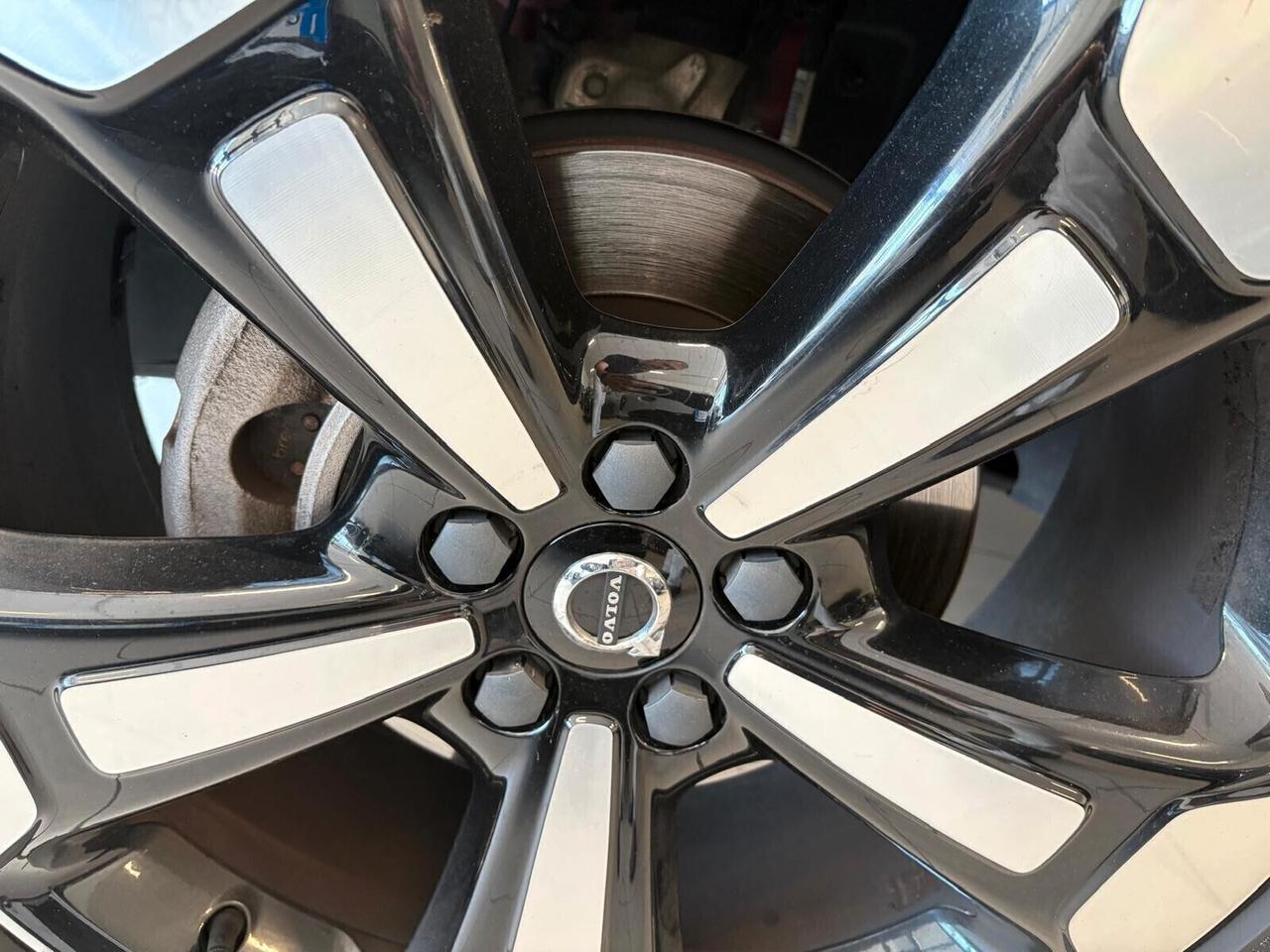 Volvo XC40 MOMENTUM PRO D3 Geartronic UNICO PR.