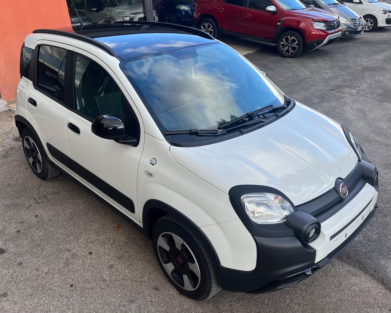 Fiat Panda 1.2 Cross Waze -solo Km 22165-