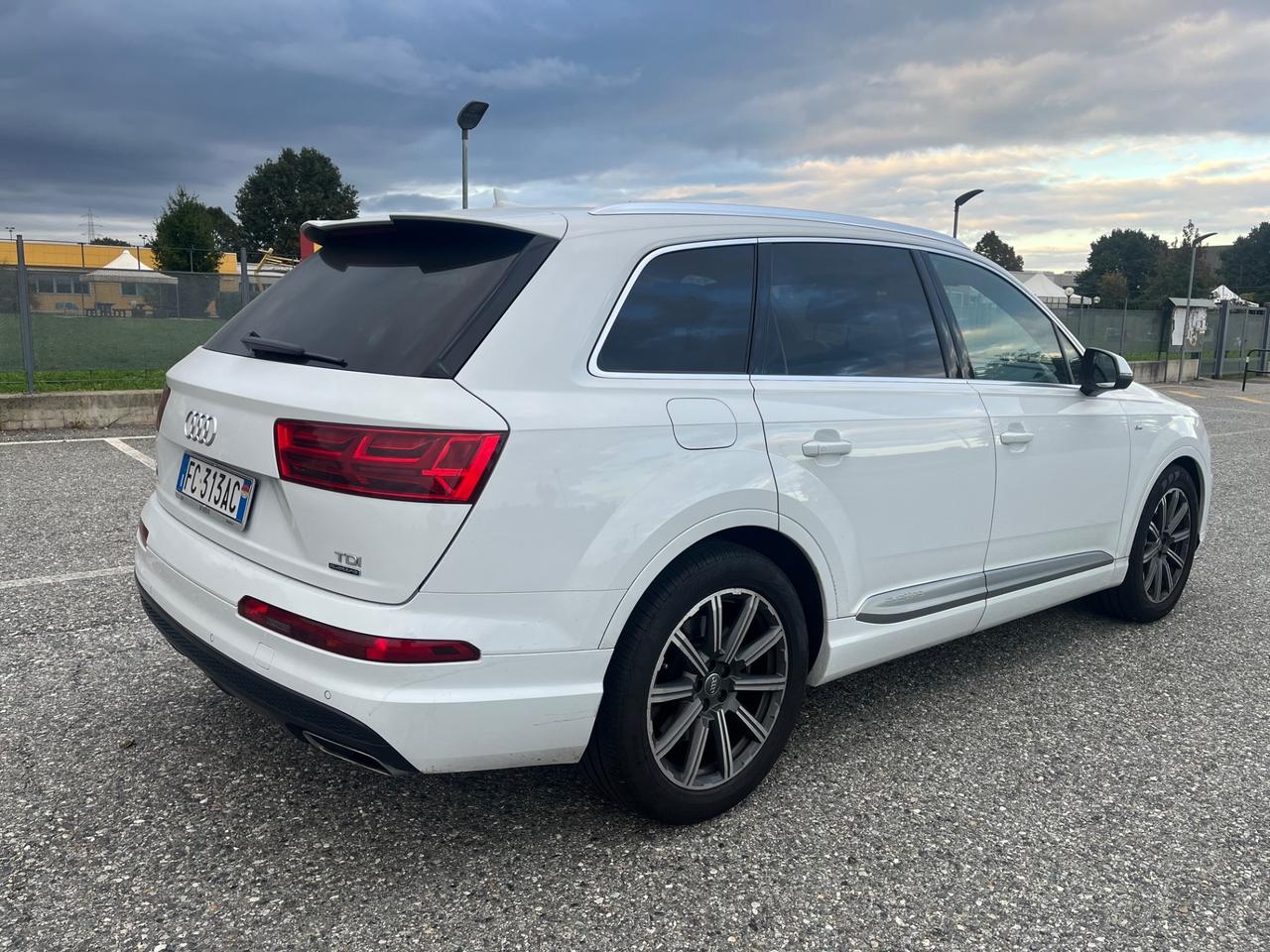Audi Q7 3.0 TDI 272 CV quattro tiptronic Business Plus