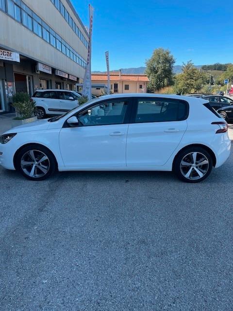 Peugeot 308 BlueHDi 100 S&S Business