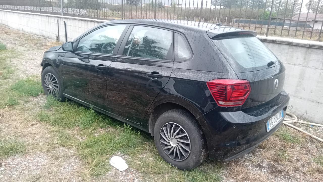 Volkswagen Polo 1.0 TSI 5p. Comfortline SINISTRATA