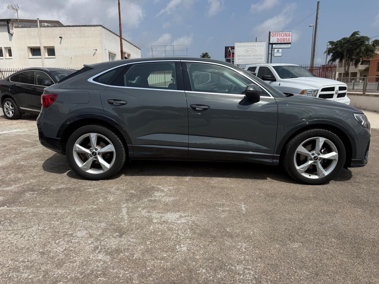 Audi Q3 35 TDI S tronic Business Advanced
