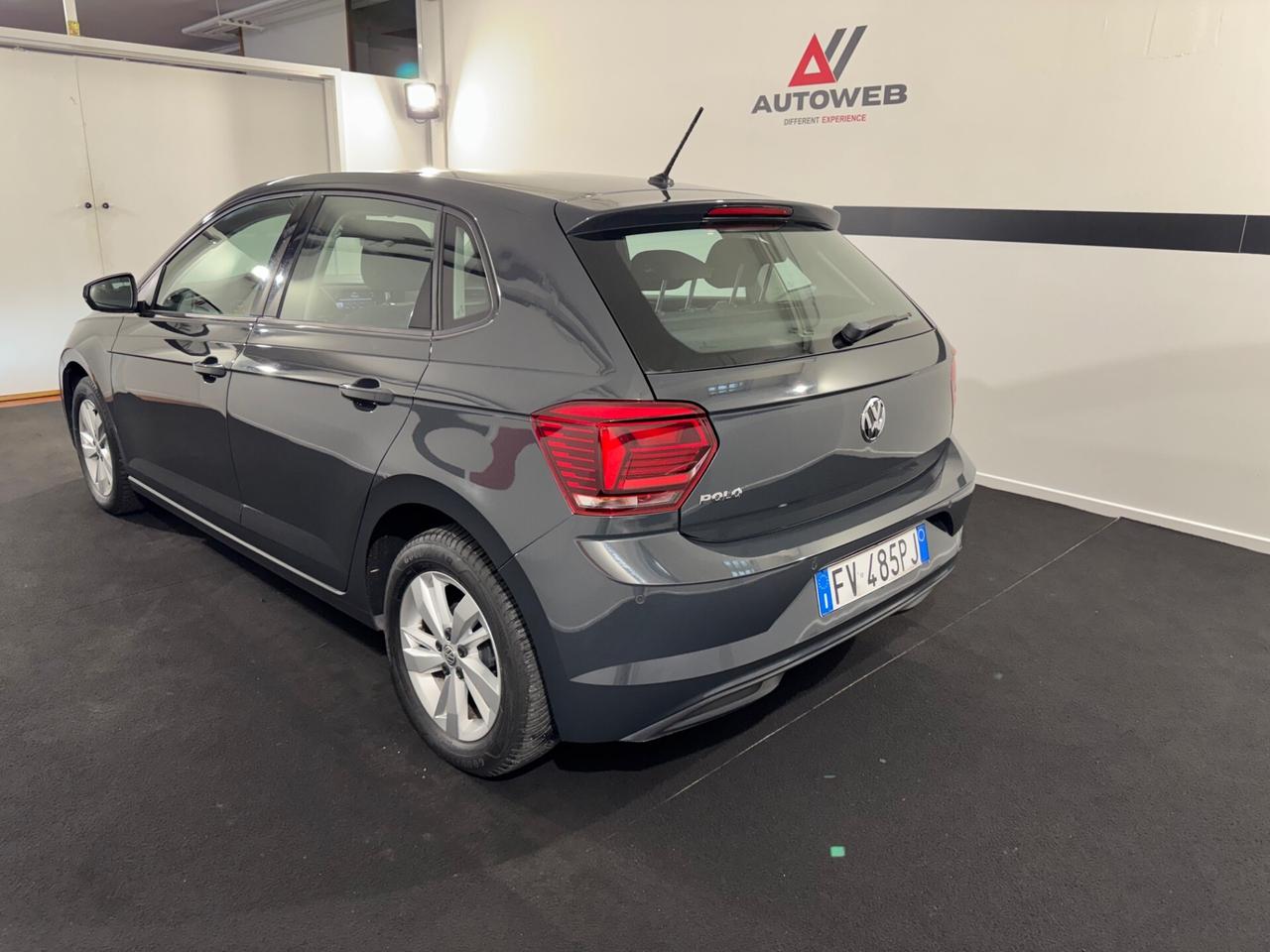 Volkswagen Polo BLUEMOTION TECHNOLOGY, SENSORI ANT & POS, RICARICA WIRELESS, APLLECARPLAY ANDROI