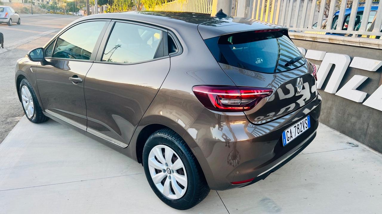 Renault Clio TCe 12V 75 CV 5 porte
