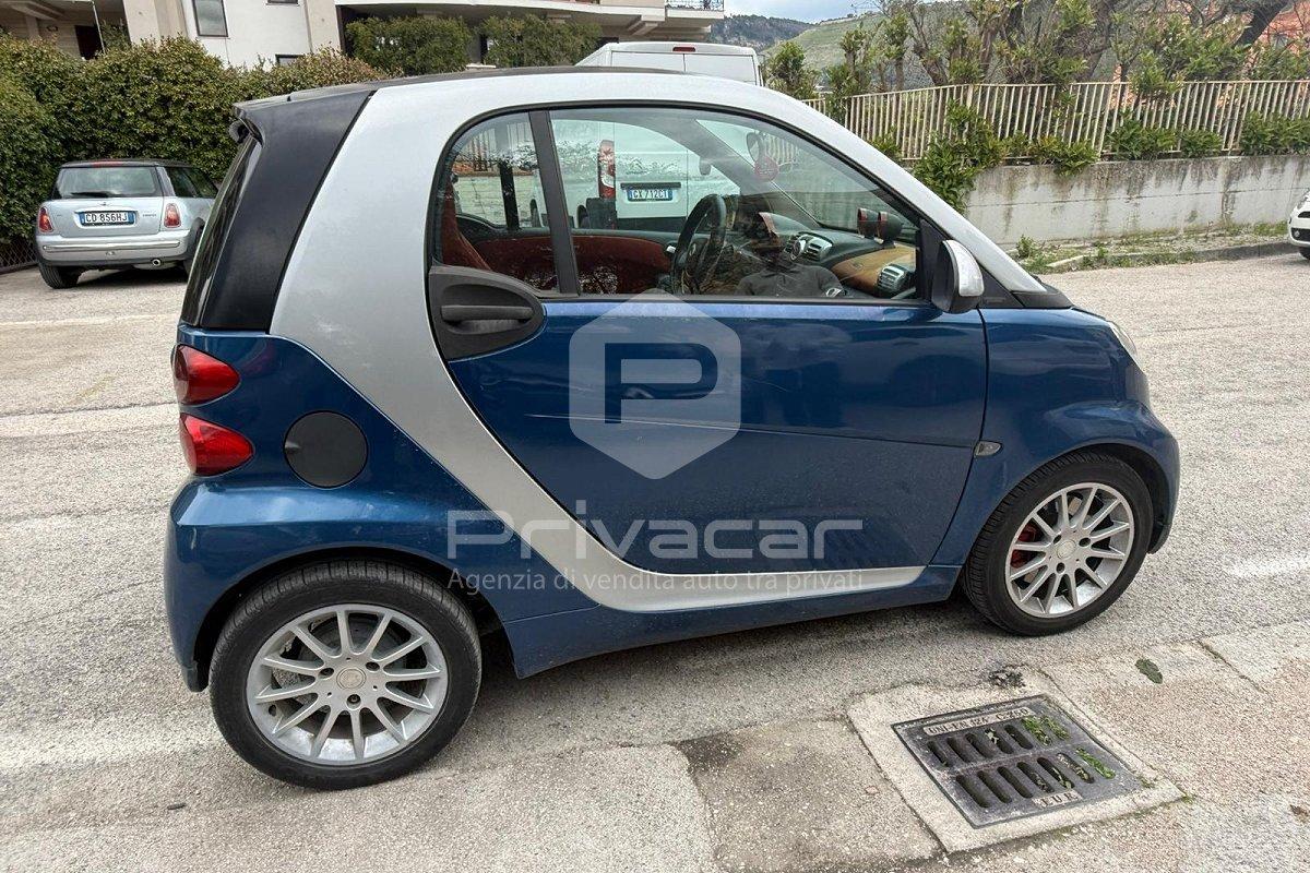 SMART fortwo 1000 52 kW coupé passion