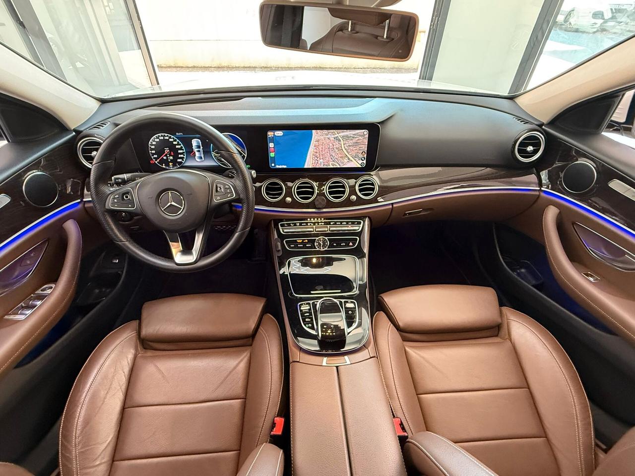 Mercedes-benz E 220 d Auto Premium Plus