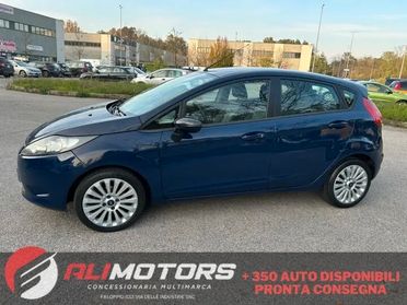 Ford Fiesta 1.4 TDCi 68CV 5 porte Titanium * Neo patentati *