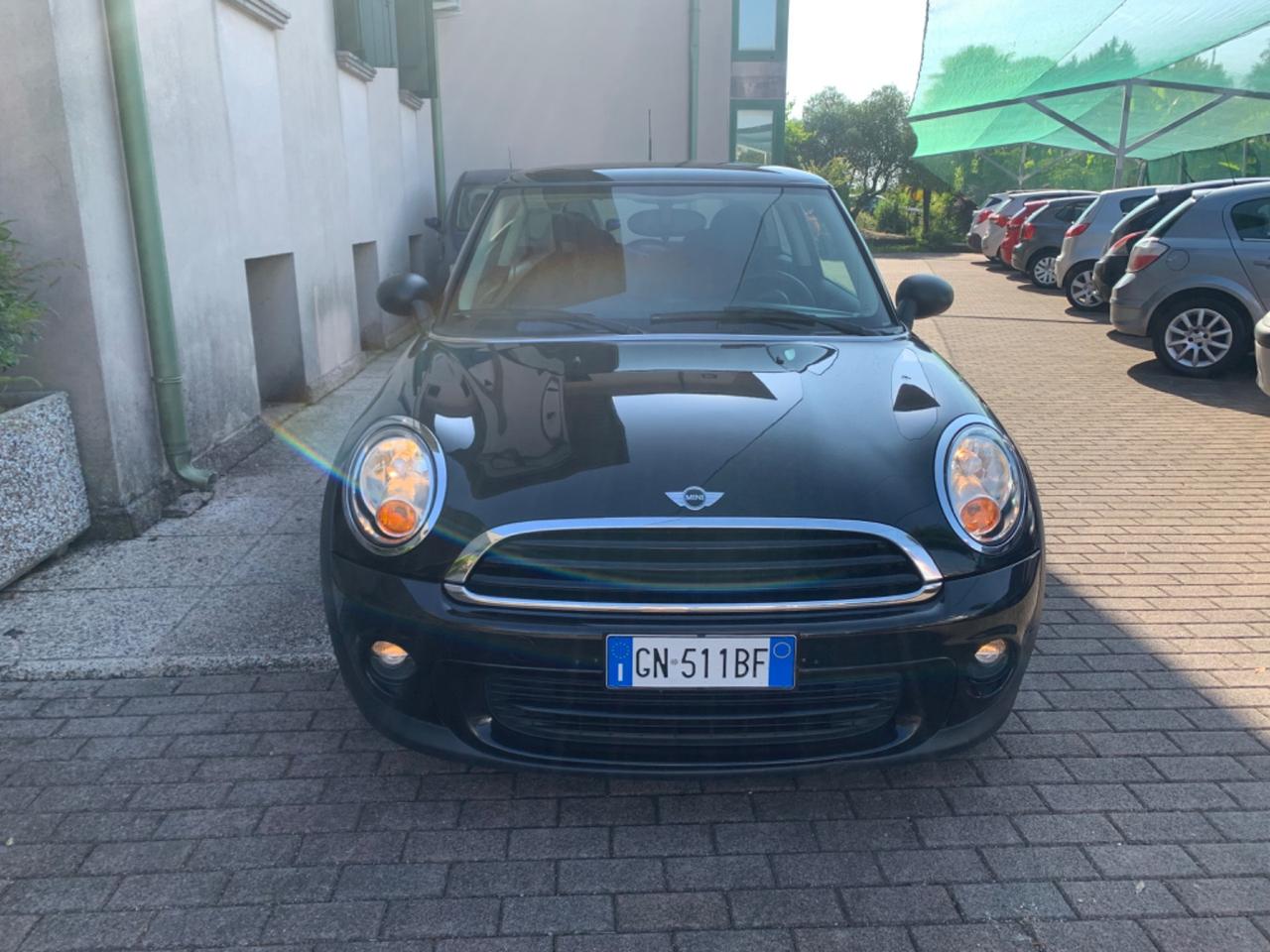 Mini Mini 1.6 16V One (55kW)